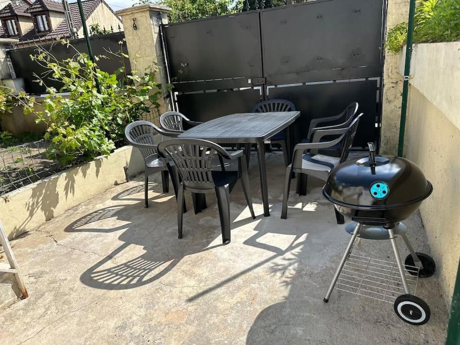 Apartment Charmante Ligne 13 Tram 5 Saint Denis Pierrefitte-sur-Seine